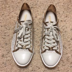Micheal Kors sneaker